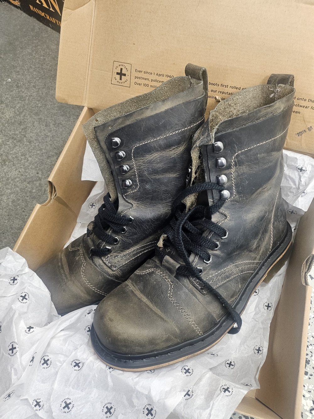 Men's Dr. Martens Greenlands Distressed Leather Lace-Up Work Boots - Black-Green
